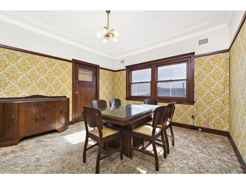 19 Holmwood Avenue, Strathfield South NSW 2136