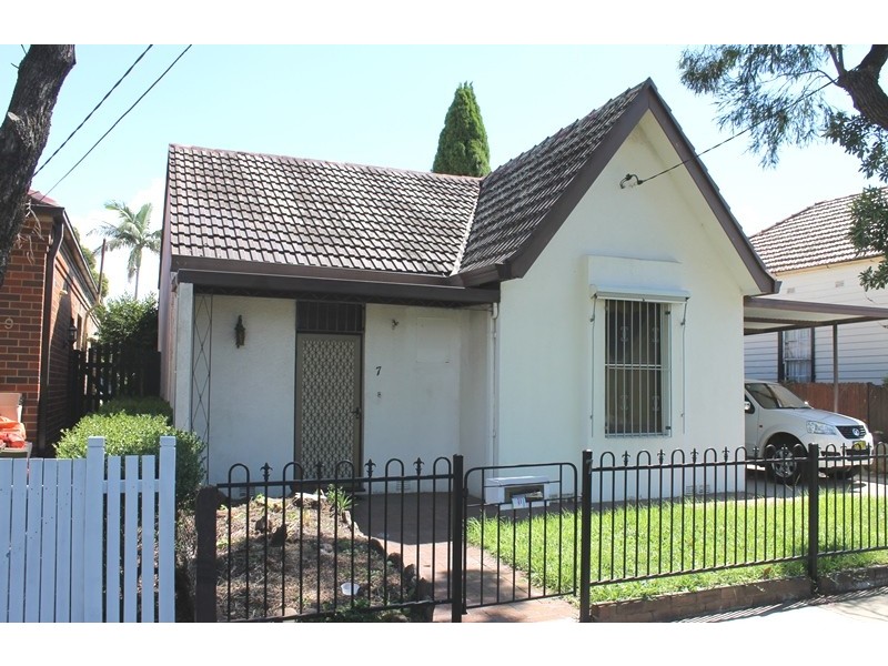 7 Carshalton Street, Croydon NSW 2132