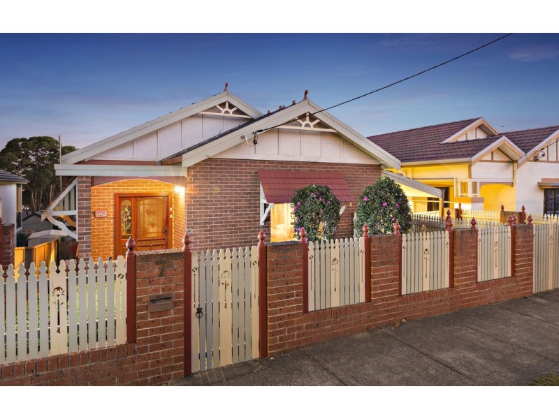 7 Violet Street, Croydon Park NSW 2133