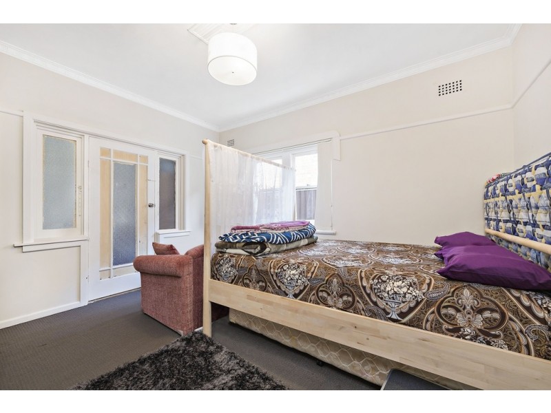 52 Charlotte Street, Ashfield NSW 2131