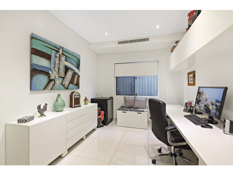 10 Boronia Street, Belfield NSW 2191