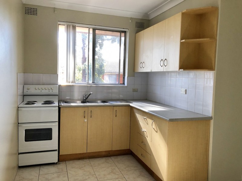 4/39 Hillard Street, Lakemba NSW 2195