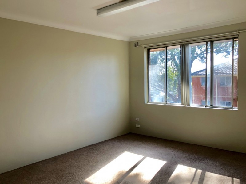 4/39 Hillard Street, Lakemba NSW 2195