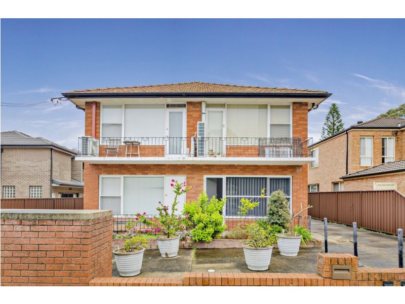 1/25 Dunmore Street, Croydon Park NSW 2133