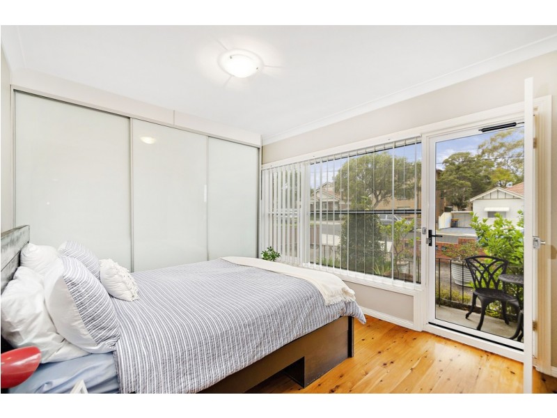 1/25 Dunmore Street, Croydon Park NSW 2133