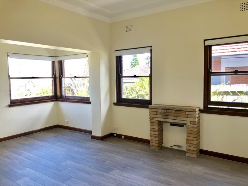 2A Service Avenue, Ashfield NSW 2131