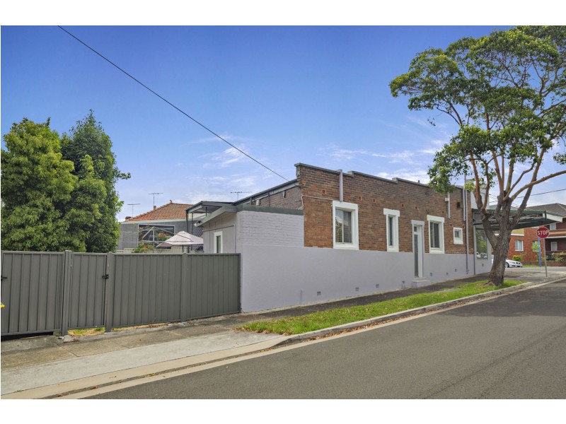2/42 Wentworth Street, Croydon Park NSW 2133