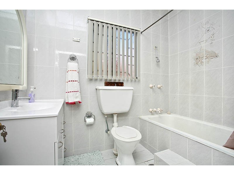 31 Fountain Avenue, Croydon Park NSW 2133