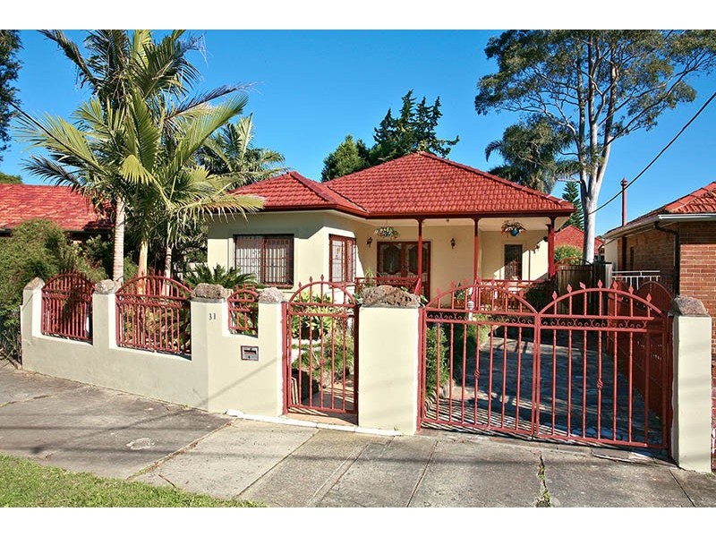 31 Fountain Avenue, Croydon Park NSW 2133