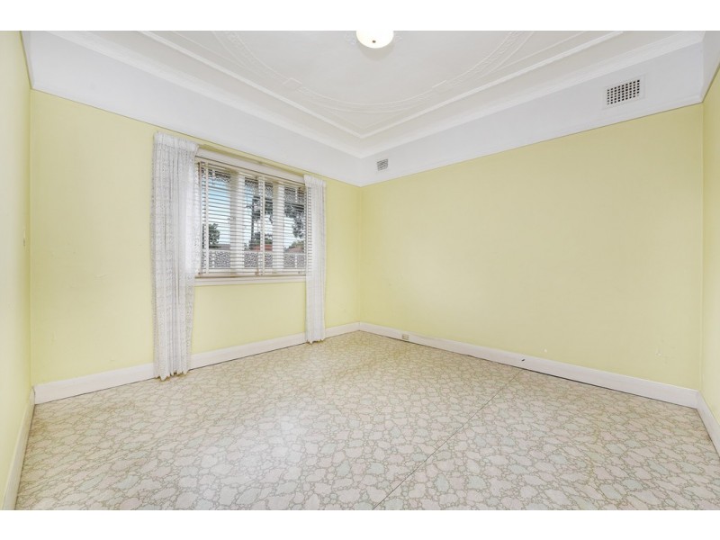 53 Lennartz Street, Croydon Park NSW 2133