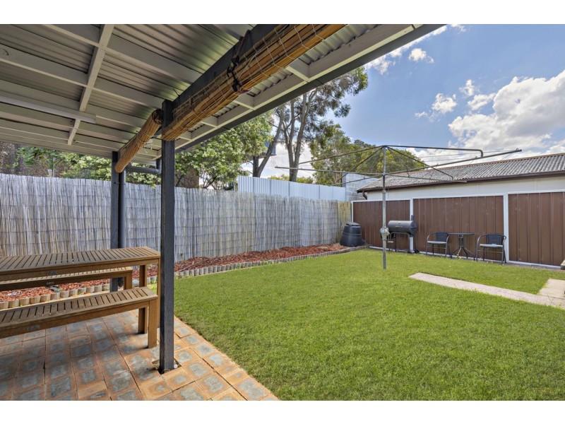 32 Leigh Avenue, Roselands NSW 2196