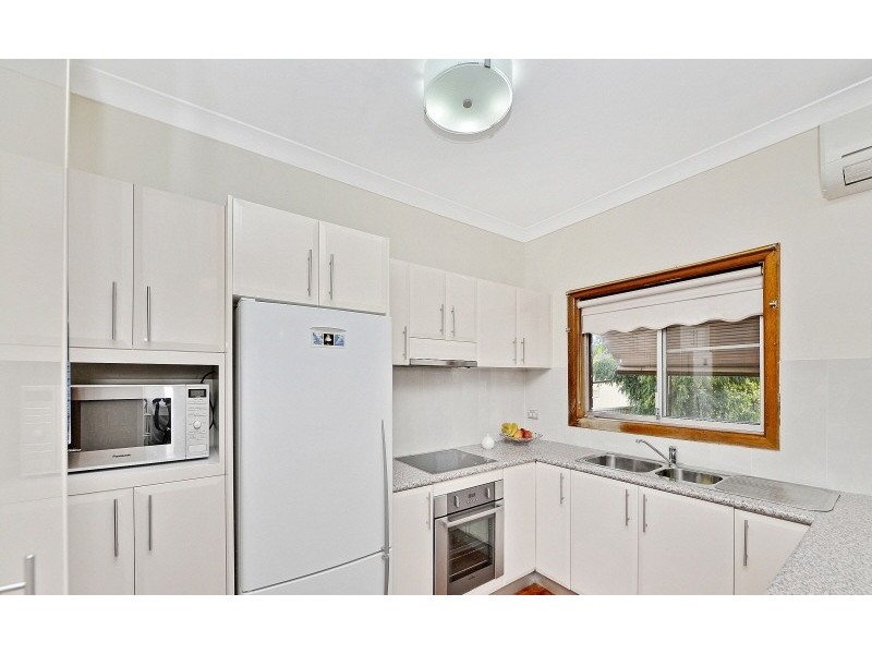 216 Brighton Avenue, Campsie NSW 2194