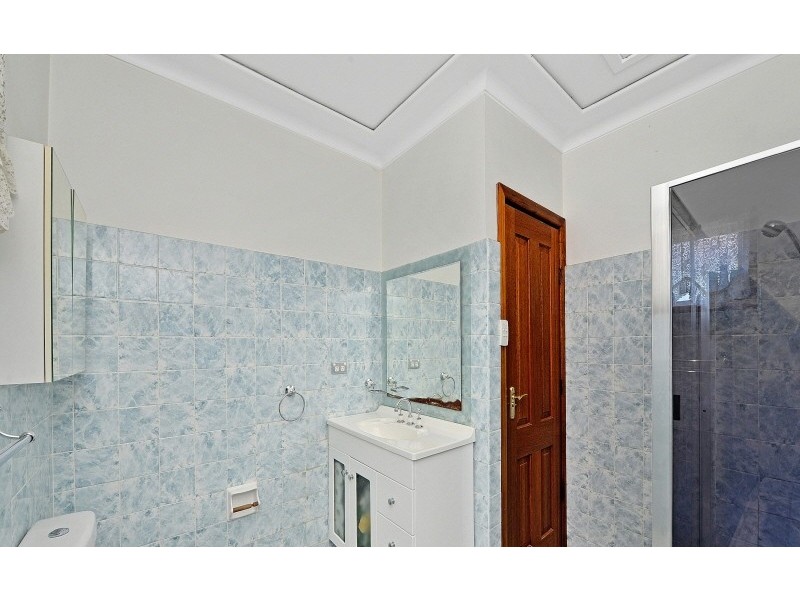 216 Brighton Avenue, Campsie NSW 2194