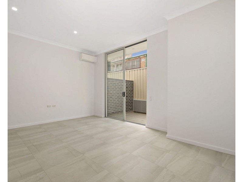 4/12 Hillcrest Avenue, Strathfield South NSW 2136