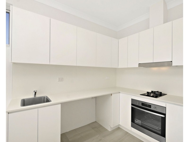 4/12 Hillcrest Avenue, Strathfield South NSW 2136