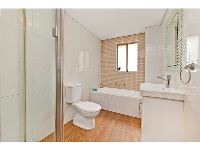 8/70-74 Burwood Road, Burwood Heights NSW 2136