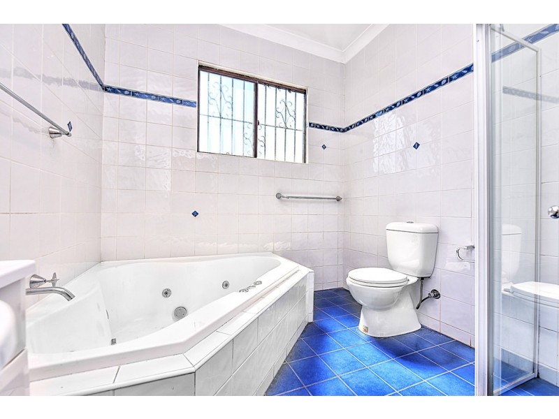 25 Omaha Street, Belfield NSW 2191