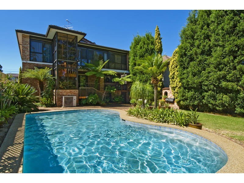 16 Mount Street, Strathfield NSW 2135