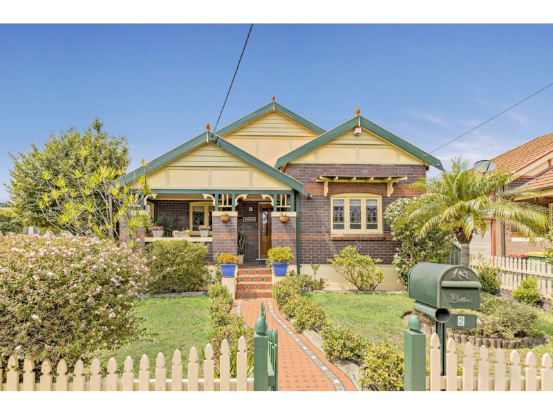 2 Birriwa Avenue, Belfield NSW 2191