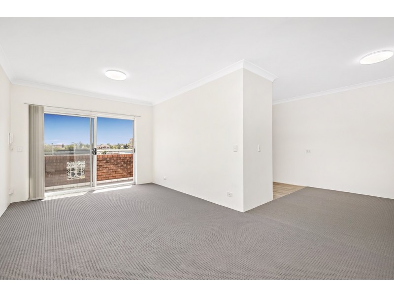 8/6-8 Redmyre Road, Strathfield NSW 2135