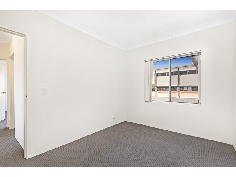 8/6-8 Redmyre Road, Strathfield NSW 2135