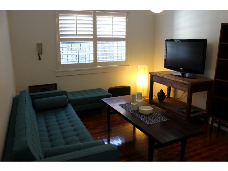 2/91 Charlotte Street, Ashfield NSW 2131