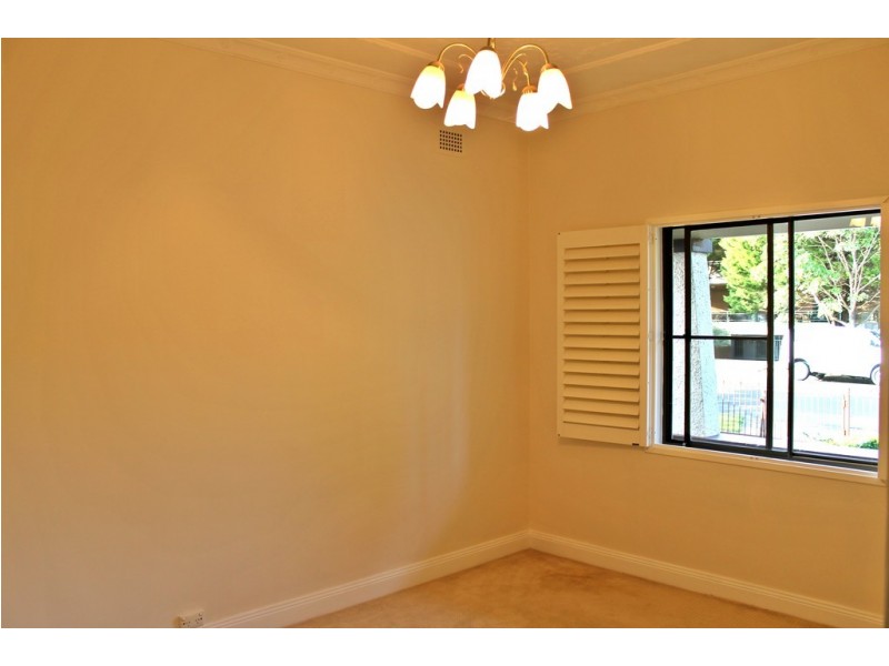 114 First Avenue, Belfield NSW 2191