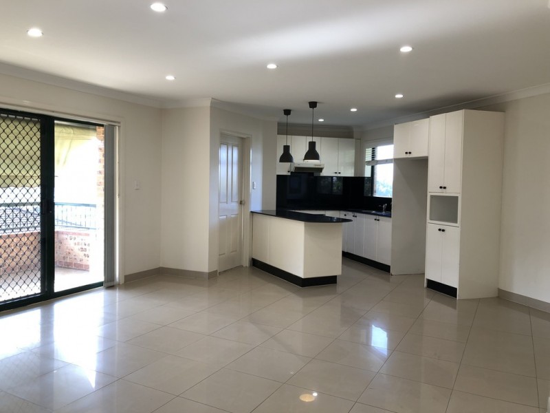 3/61 Tennyson Road, Greenacre NSW 2190