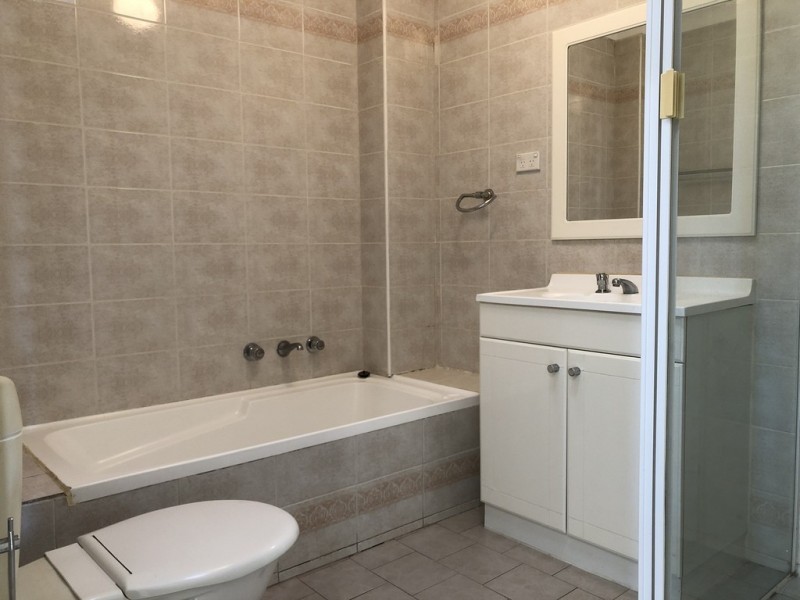 3/61 Tennyson Road, Greenacre NSW 2190