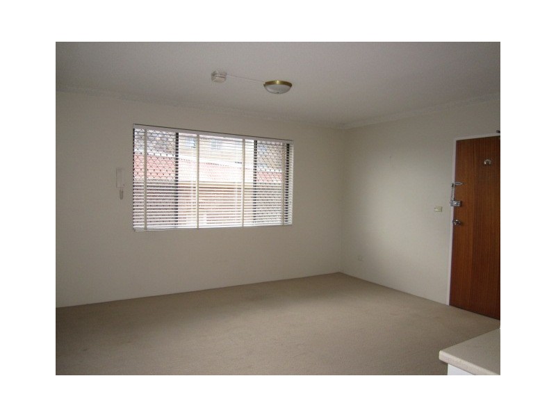 1/23 Jeffrey Street, Canterbury NSW 2193
