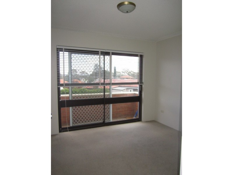1/23 Jeffrey Street, Canterbury NSW 2193