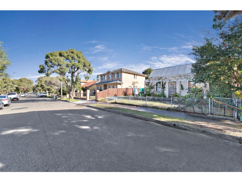 21 Blenheim Street, Croydon Park NSW 2133
