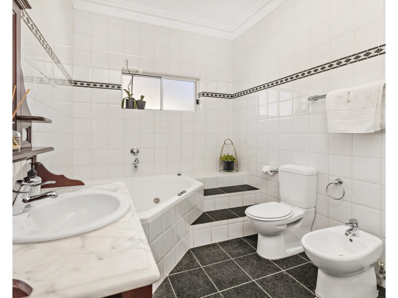 14 Hillcrest Avenue, Greenacre NSW 2190