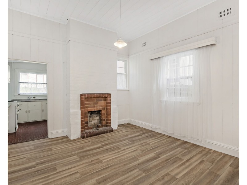 74 Cary Street, Marrickville NSW 2204