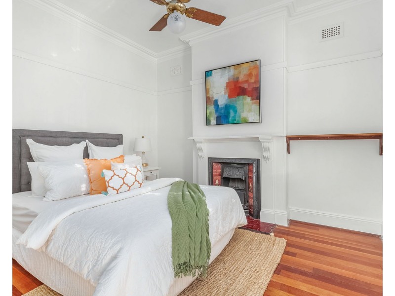 16 Lion Street, Croydon NSW 2132