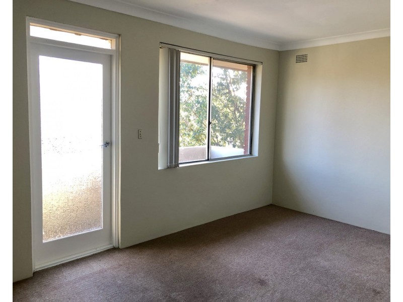 4/39 Hillard Street, Lakemba NSW 2195