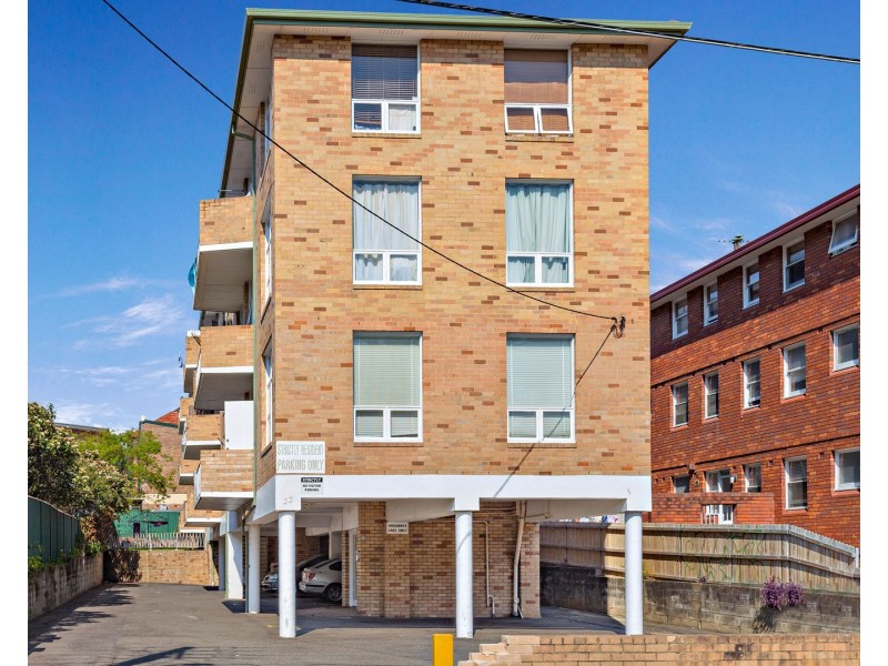 9/33 Alt Street, Ashfield NSW 2131