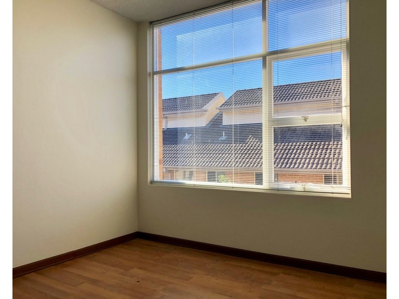 9/33 Alt Street, Ashfield NSW 2131