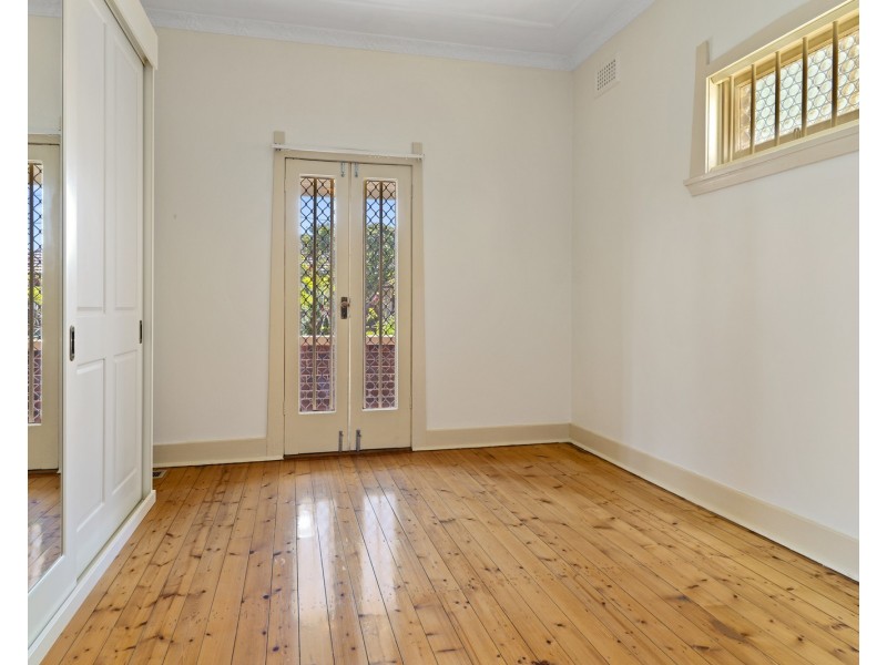 14 Yeo Avenue, Ashfield NSW 2131