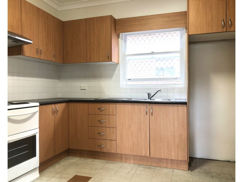 1/29 Hampton Street, Croydon Park NSW 2133