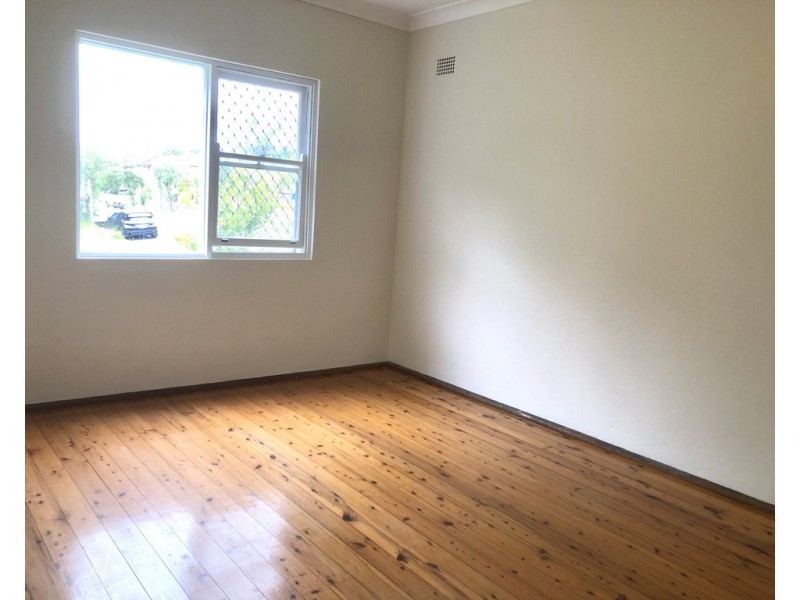 1/29 Hampton Street, Croydon Park NSW 2133