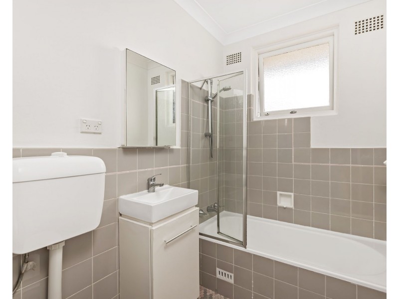 11/5 Henry Street, Ashfield NSW 2131