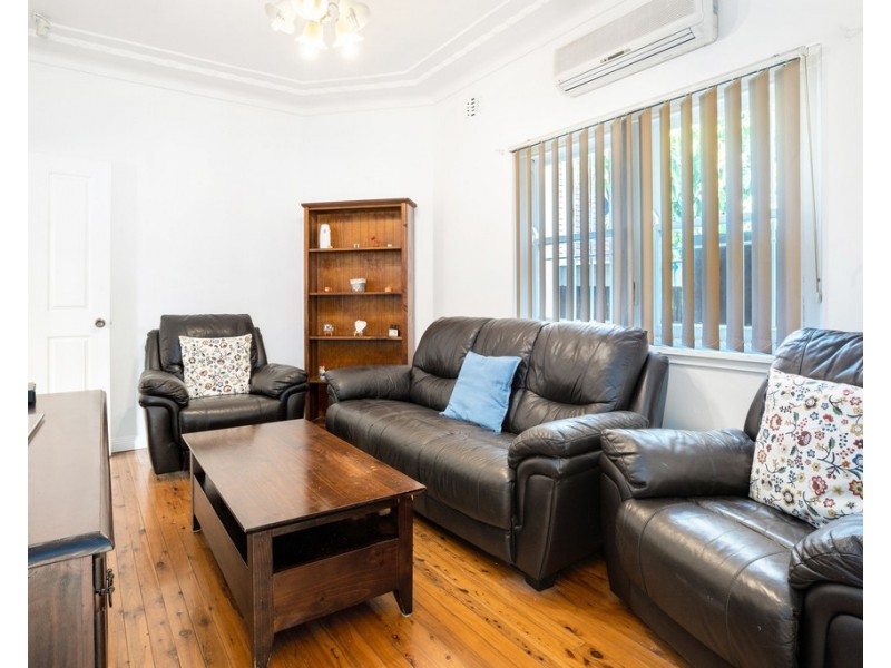 129 Ernest Street, Lakemba NSW 2195