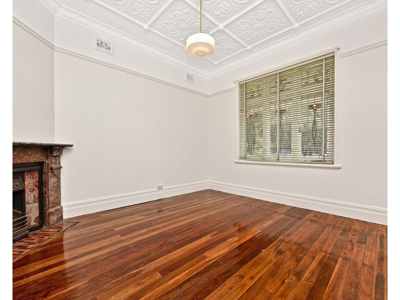 8 Malvern Avenue, Croydon NSW 2132