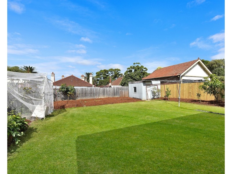 8 Malvern Avenue, Croydon NSW 2132