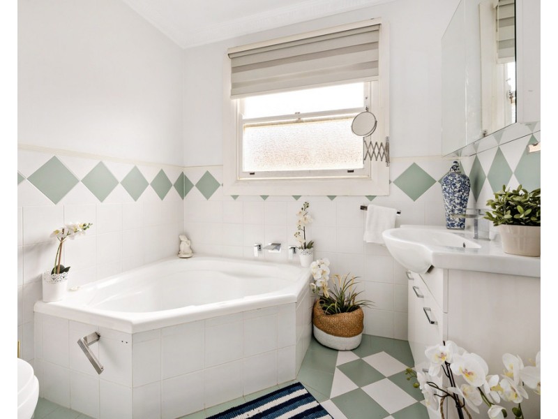 126 Correys Avenue, Concord NSW 2137