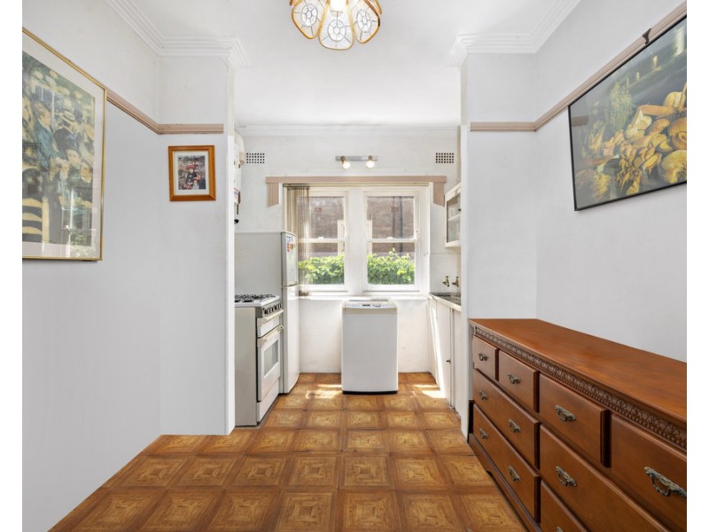 2/8 Grainger Avenue, Ashfield NSW 2131