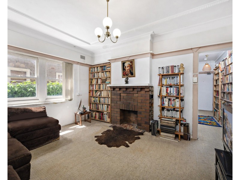 2/8 Grainger Avenue, Ashfield NSW 2131