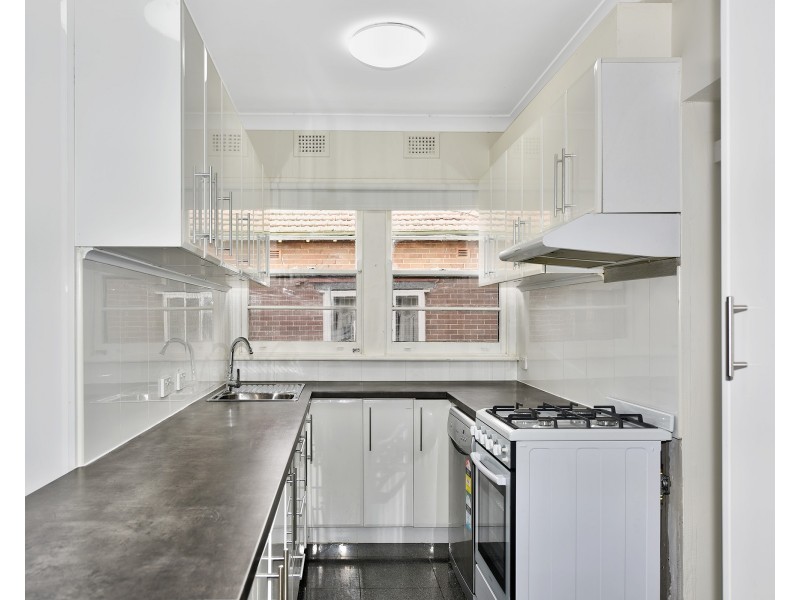 18 Beaumaris Street, Enfield NSW 2136