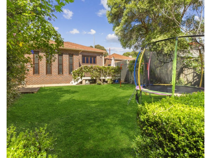 25 Trevenar Street, Ashbury NSW 2193